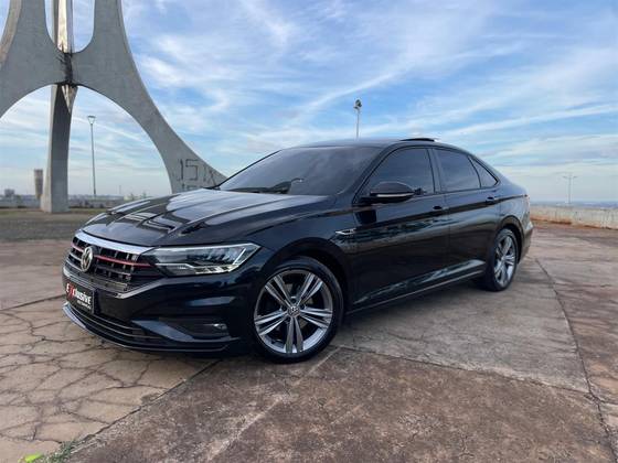 VOLKSWAGEN JETTA 1.4 250 TSI TOTAL FLEX R-LINE TIPTRONIC VOLKSWAGEN JETTA 1.4 250 TSI TOTAL FLEX R-LINE TIPTRONIC